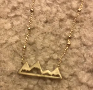Francesca's Gold Mountain Necklace thumbnail 2