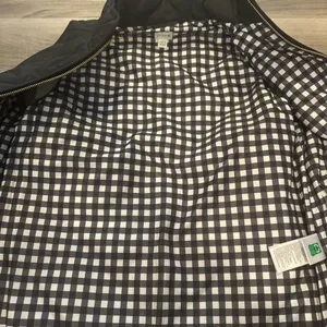 J.Crew women’s quilted vest with plaid interior and gold hardware size XXS thumbnail 2