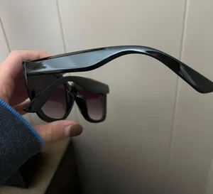 sunglasses Black thumbnail 2