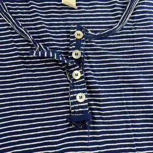 We The Free People S Small Hong Kong Henley Top Navy Striped Raw Hem Boho Beachy thumbnail 5