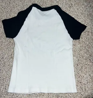 Brandy Melville Bella Top thumbnail 2