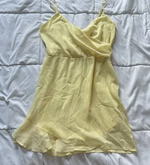Lucy in the Sky Wrap Mini Dress Womens Large Butter Yellow Flowy Feminine Dainty thumbnail 1