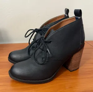 Tommy Hilfiger Duff Tower Lace Up Stacked Heel Black Heel Dark Academia Gothic 6 thumbnail 1