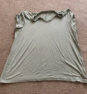 max studio green neck t shirt  thumbnail 1