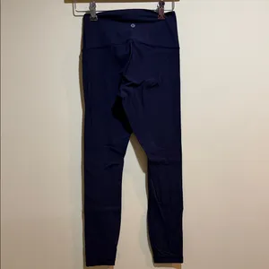 Women’s Lululemon Wunder Under High Rise 7/8 Tight Leggings Midnight Navy Blue thumbnail 2