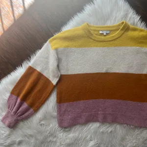Striped Gladwell Balloon-Sleeve Pullover Sweater thumbnail 4