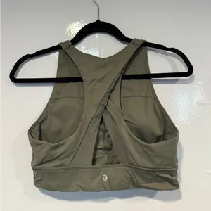 Olive Green mesh open back Lululemon bra‎ thumbnail 4
