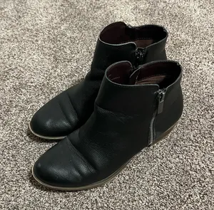 Black Ankle Booties with Side Zipper and Rounded Toe thumbnail 1