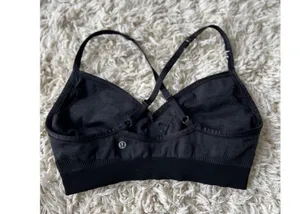 Lululemon black Sports Bra thumbnail 2