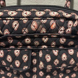 Vera Bradley Multi Compartment Large Shoulder Tote Bag with matching Wristlet thumbnail 3