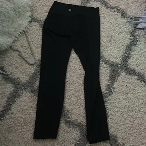 Lululemon leggings thumbnail 2
