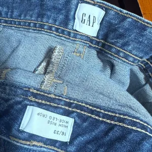 Gap High Rise Wide Leg Crop Jeans Medium Indigo Denim Size 16/33 thumbnail 4