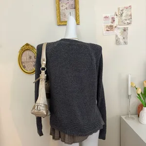 Old Navy Gray Textured Knit Sweater Size M thumbnail 3