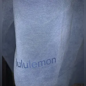 Lululemon NWOTs Softstreme Perfectly Oversized Cropped Crew size 6 thumbnail 6