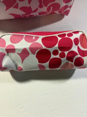 Pink and White Patterned Cosmetic Pouch Set thumbnail 5