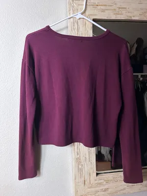 Brandy Melville Long Sleeve thumbnail 2