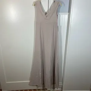 Show Me Your MuMu Zurich Knot Bridesmaid‎ Gown in oyster size small nwt thumbnail 2