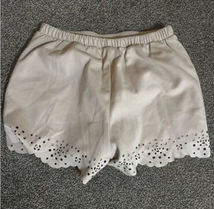 Lauren Conrad Shorts thumbnail 1