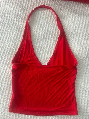 SheIn Red halter neck tank top thumbnail 2