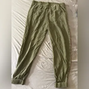 SO Brand Green Women's Elastic Waist/Ankle Pants Size‎ Small thumbnail 5