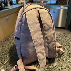 Herschel Classic Mini Backpack in Pink thumbnail 5