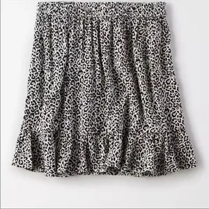 American Eagle leopard skirt thumbnail 2