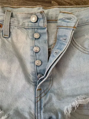 Levi’s 501 Denim Shorts thumbnail 3