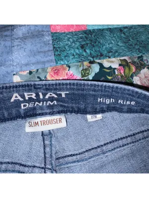 Ariat Womans 27R Denim Flare Boot Slim Trouser High Rise Jeans Dark Wash Patches thumbnail 6