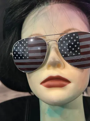Aviator Sunglasses with American Flag Lenses - Black/Silver thumbnail 1