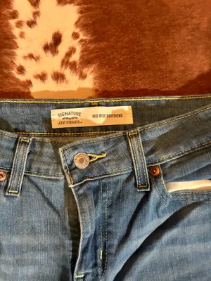 Levi - Strauss signature mid rise boyfriend Size Waist 29 size 8 thumbnail 2