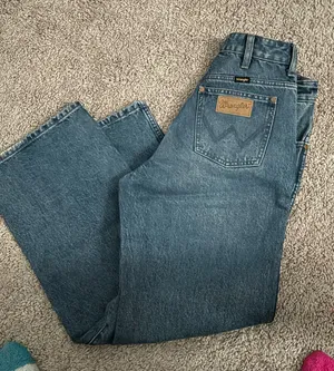 Wrangler Jeans thumbnail 1
