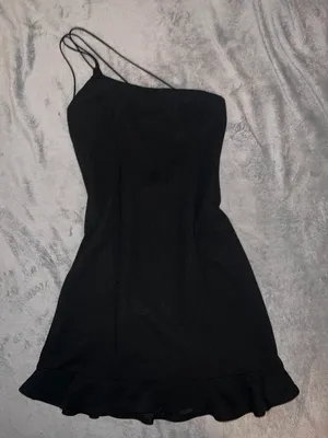 Dress thumbnail 1