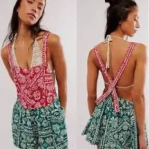 NEW Free People Women's Red Palm Bay Printed Shortalls Medium thumbnail 5