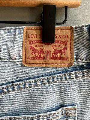 Levi’s Superlow Loose Fit Wide Leg 100% Cotton Light Wash Jeans Size 30 thumbnail 9