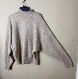 H&M Mock Neck Oatmeal Tan Bat Wing Sweater Neutral Size Small thumbnail 1