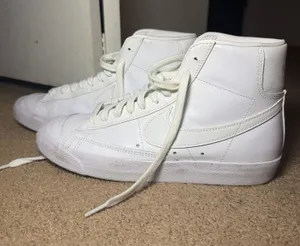 Nike Blazer Mid 77 Women’s thumbnail 1
