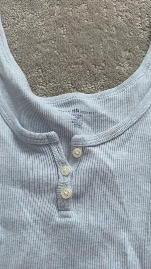 Brandy Melville Top thumbnail 2