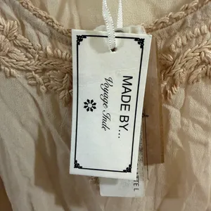 Beige Embroidered Women's Top Tan Size L thumbnail 4