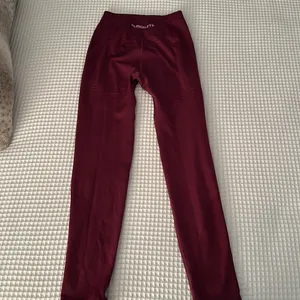 Alphalete Berry  Leggings thumbnail 3