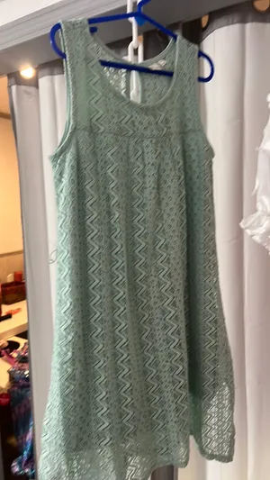 Little girls dress thumbnail 3