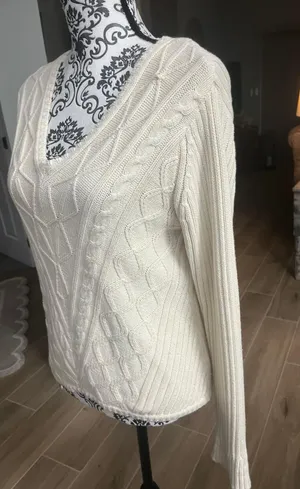 Nine & Co. Size Large Beige Cable Knit Sweater thumbnail 2