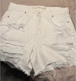 American eagle size 14 white denim shorts  thumbnail 1