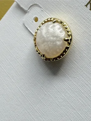 Kendra Scott Sand Dollar Gold Stud Earrings Natural thumbnail 7