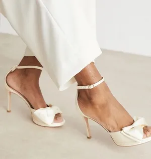 Kate Spade Bridal Bow Heeled Sandals Platform Ivory Satin Size 6 thumbnail 1