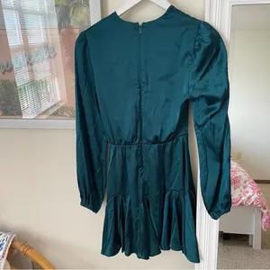 Abercrombie & Fitch Long-Sleeve Plunge Satin Dress thumbnail 8