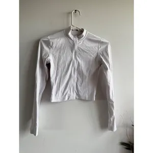 TnaAction Aritzia Women White Cropped Long‎ Sleeve Full Zip Athletic Jacket S thumbnail 2