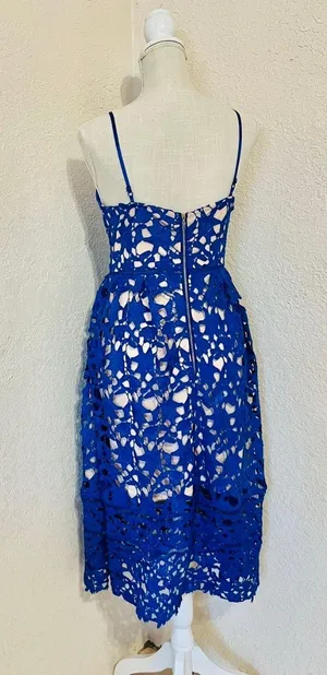 Eyelet Dress Size M thumbnail 2
