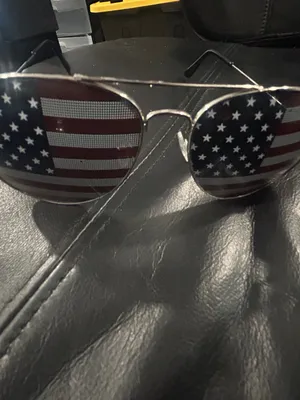 Aviator Sunglasses with American Flag Lenses - Black/Silver thumbnail 8