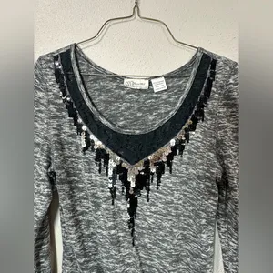 Miss Me Sequined Long Sleeve Size Large thumbnail 3