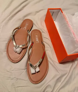 Gold Thong Sandals Size 10 thumbnail 1